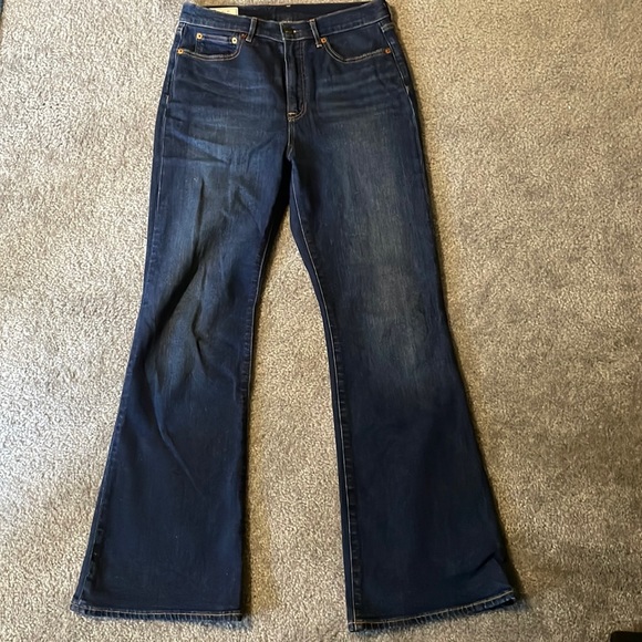 Gap high rise flare jeans - Picture 1 of 5